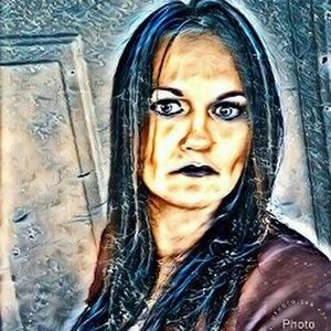 Meet your Posher, Julie